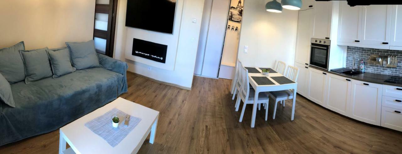 Lux Garden Apartment Kołobrzeg Exteriör bild