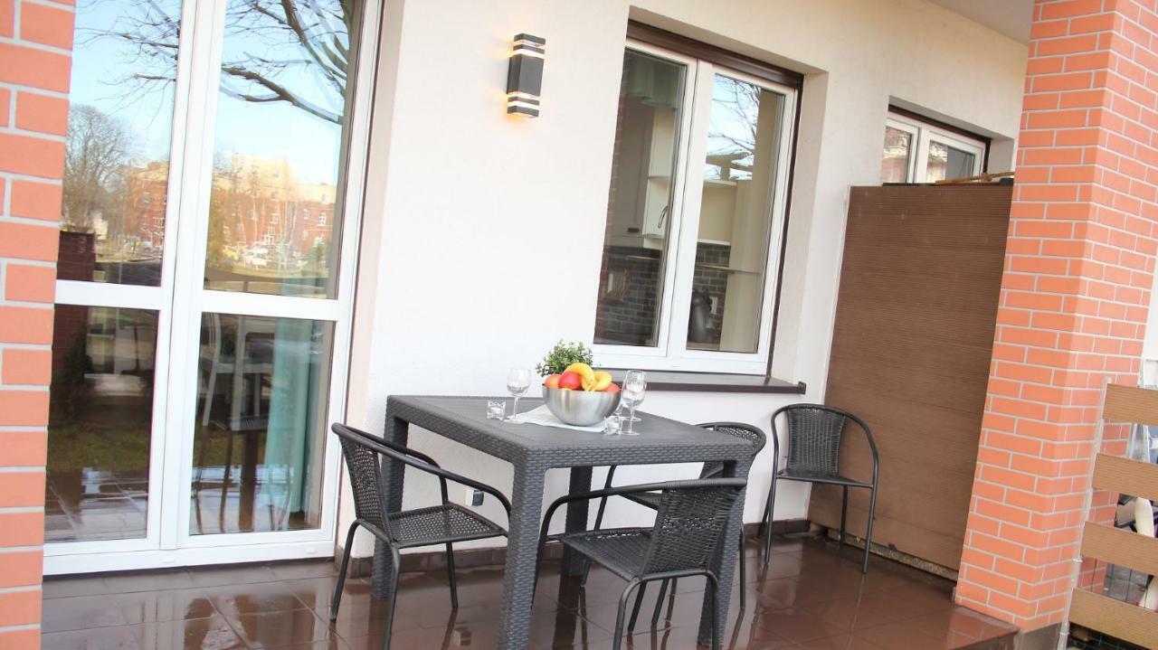 Lux Garden Apartment Kołobrzeg Exteriör bild